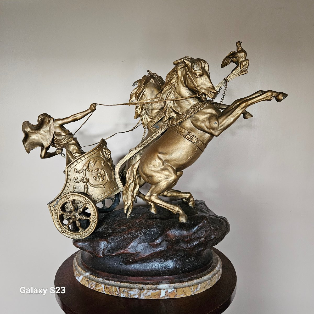 Sculpture Domenech et Pfeffer "Le char de la victoire " Hauteur 62 cm-photo-3