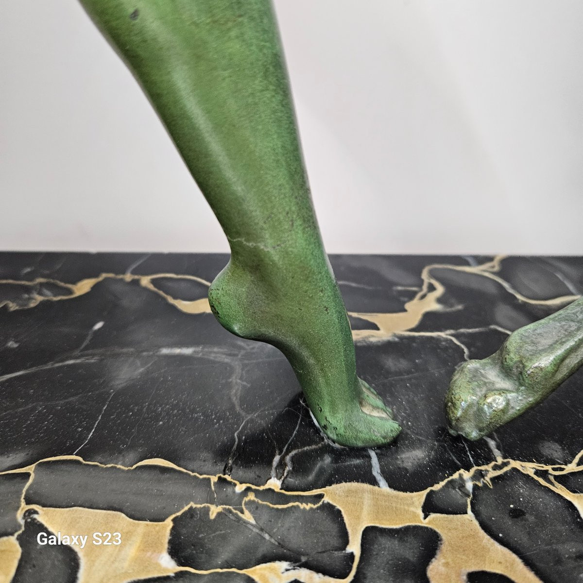 Sculpture art déco signée Géo Maxim La jeune fille aux lévriers -photo-8