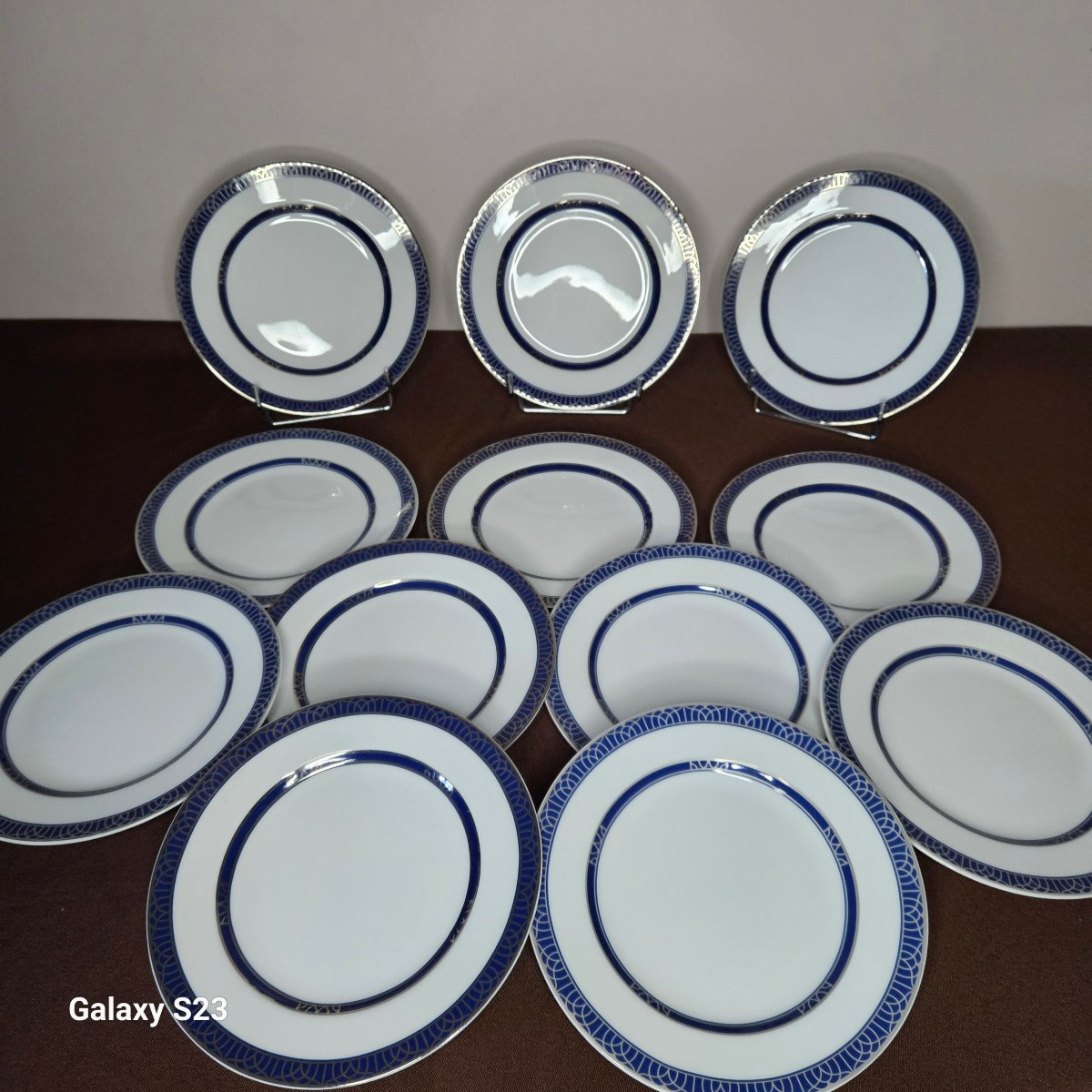 Christofle Talisman bleu Douze assiettes à pain