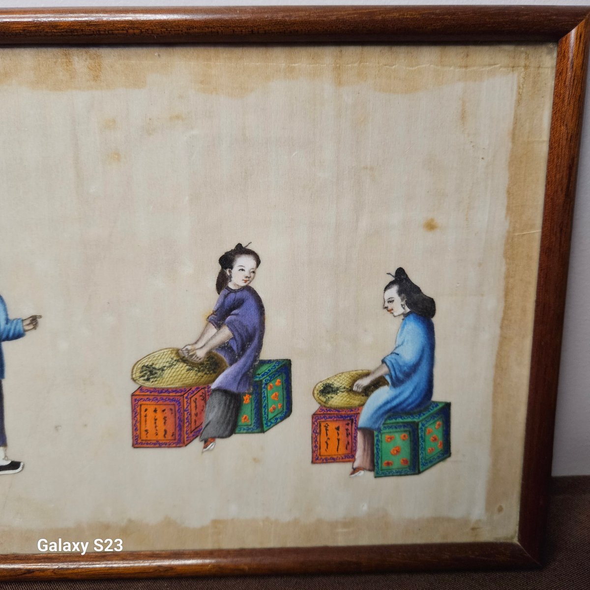Ancienne peinture sur papier de riz Fumeur et deux femmes-photo-4