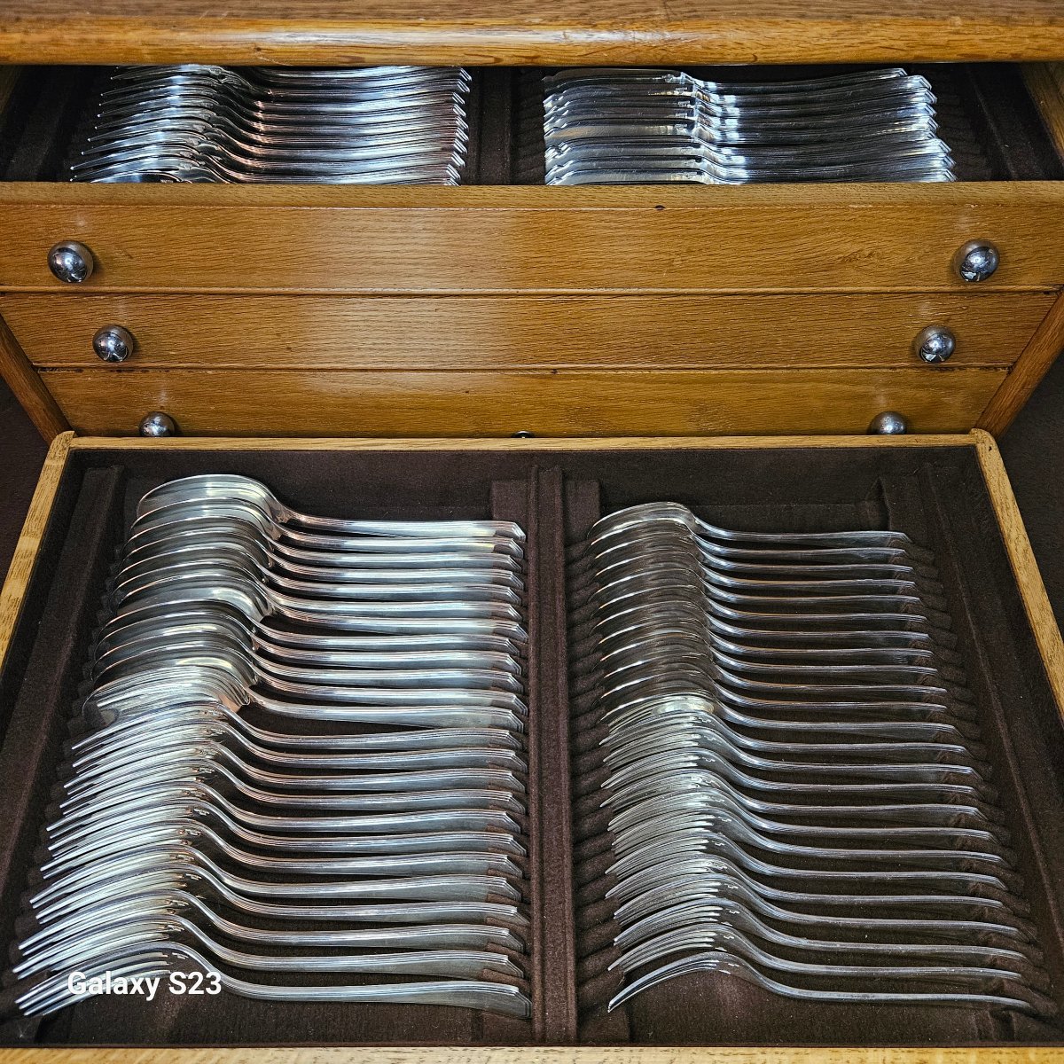 Christofle Modèle America 142 pièces dans un coffret bois art déco-photo-3