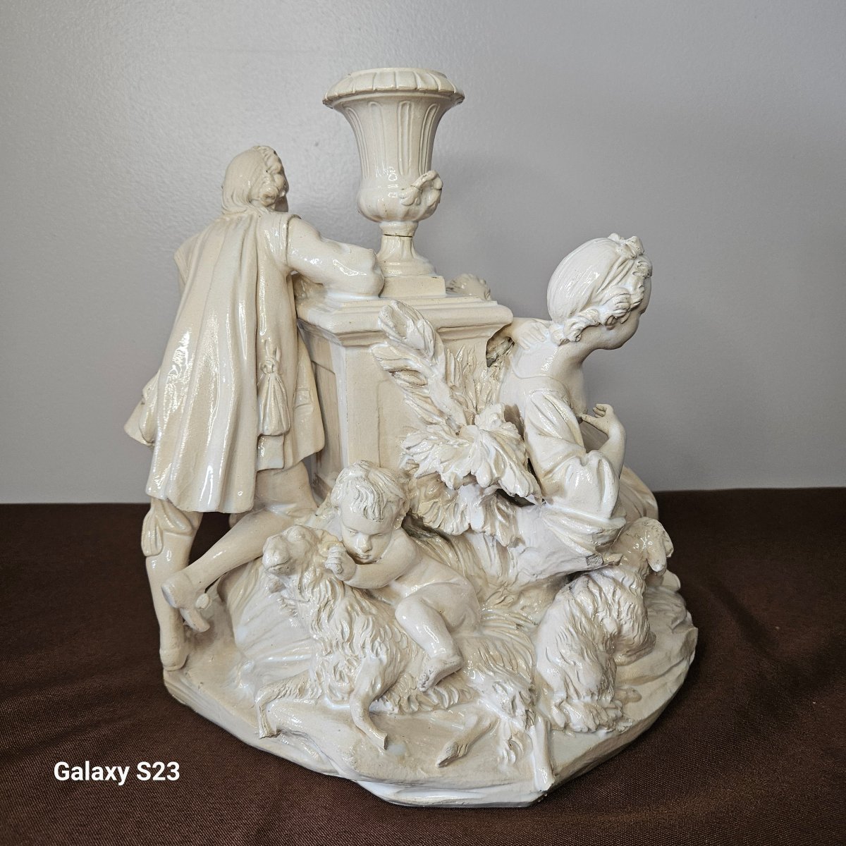Sculpture, Grand groupe en faïence de Lunéville 18ème siècle. Scène galante pastorale-photo-4