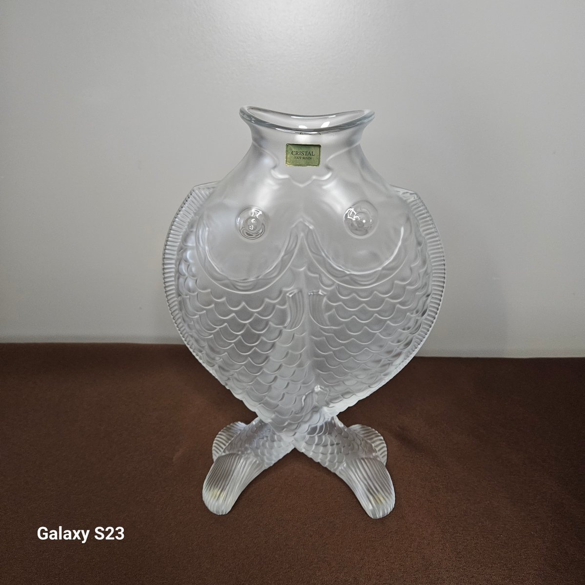 Christofle Crystal Vase Featuring Two Carp (fish), Height 33 Cm, In Excellent Condition-photo-4