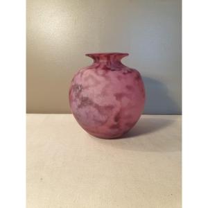 Ball Vase In Pink Shaded Glass Paste Signed At La Pointe Tief