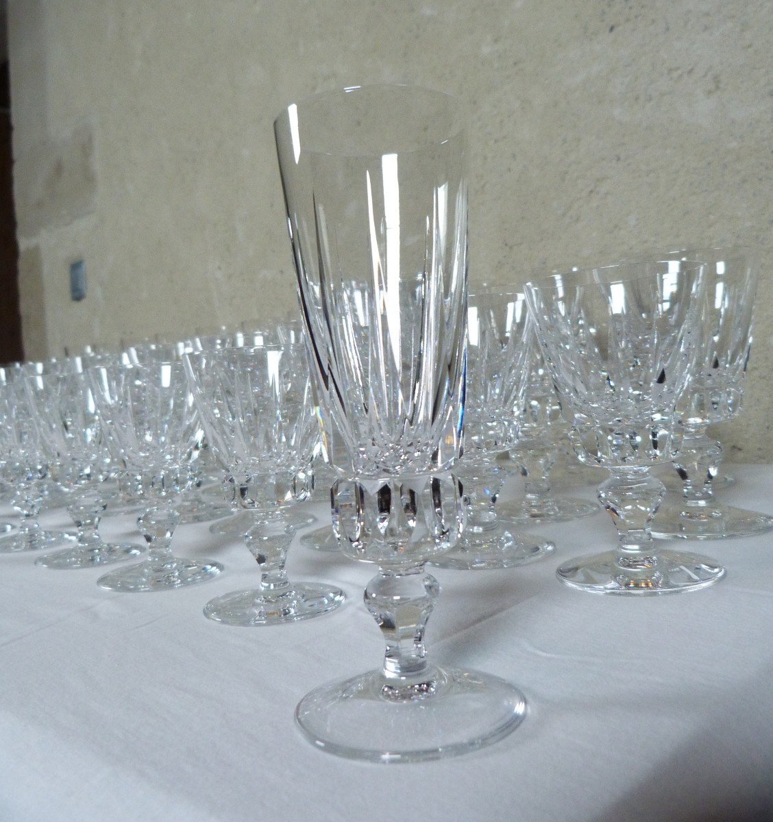 45 Piece Crystal Glass Service From St Louis Guernsey Model -photo-3