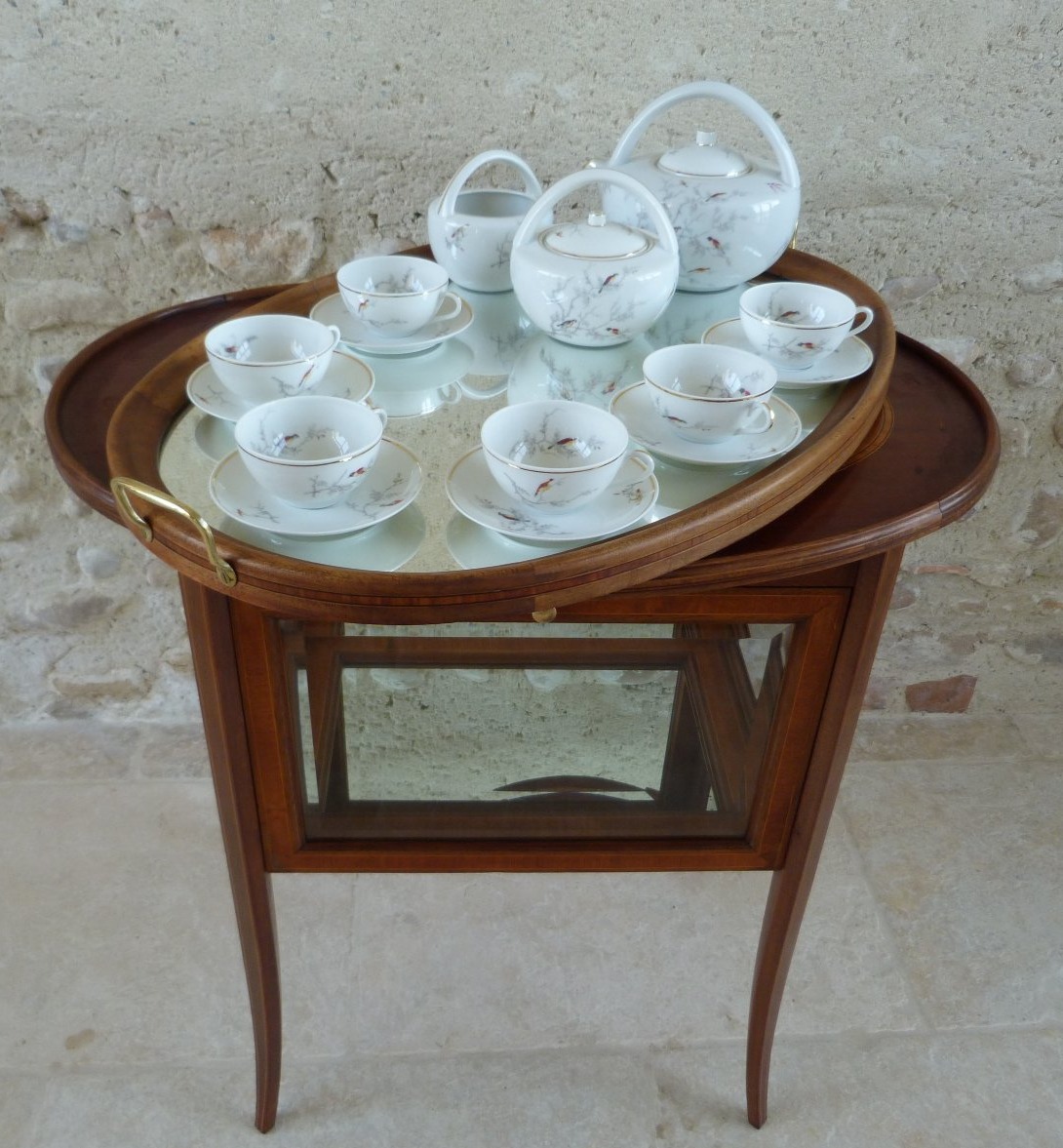 Small Tea Table That Doubles As A Display Case -photo-4