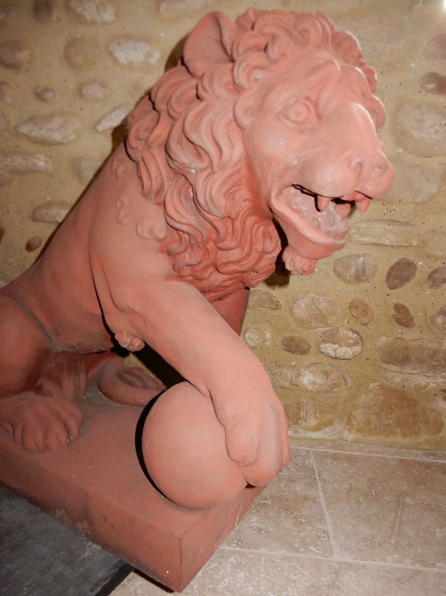 Pair Of Lyon Sitting In Terracotta-photo-7