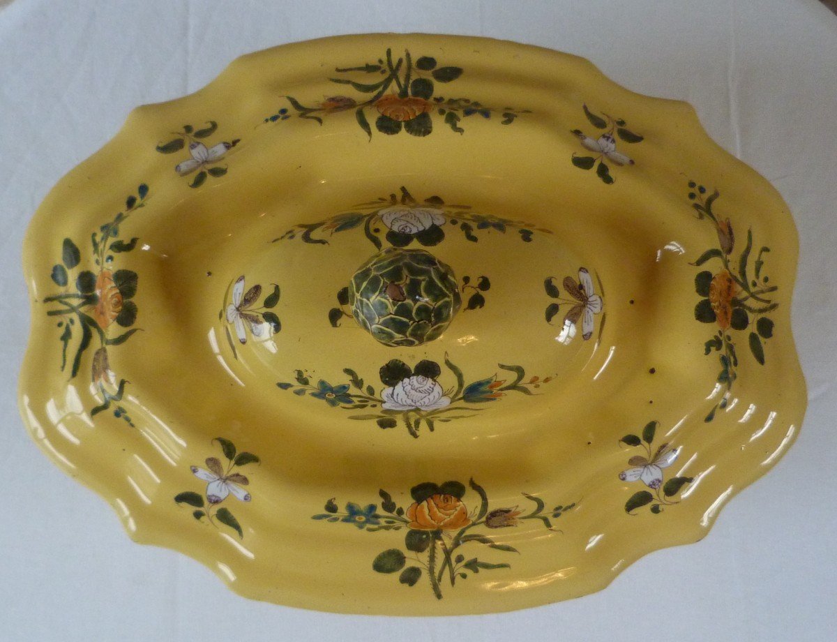 Montpellier Earthenware Soup Tureen-photo-6