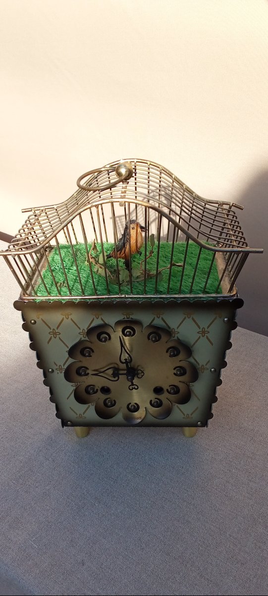 1950s Cuckoo Clock Alarm Clock-photo-2