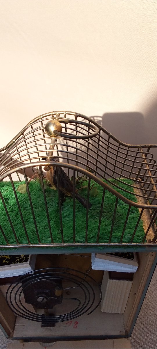 1950s Cuckoo Clock Alarm Clock-photo-3