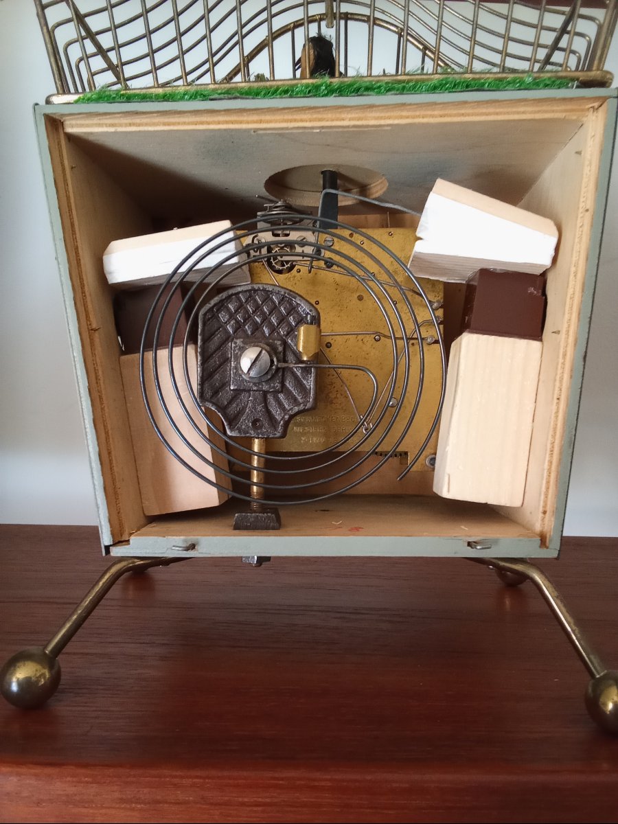 1950s Cuckoo Clock Alarm Clock-photo-4