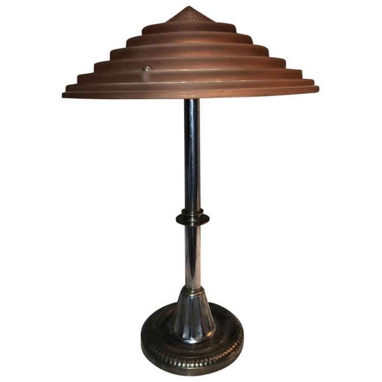 LELEU Georges   Lampe Art Déco En Métal Argenté & Verre Satiné à Décor De Gradins   Signée 