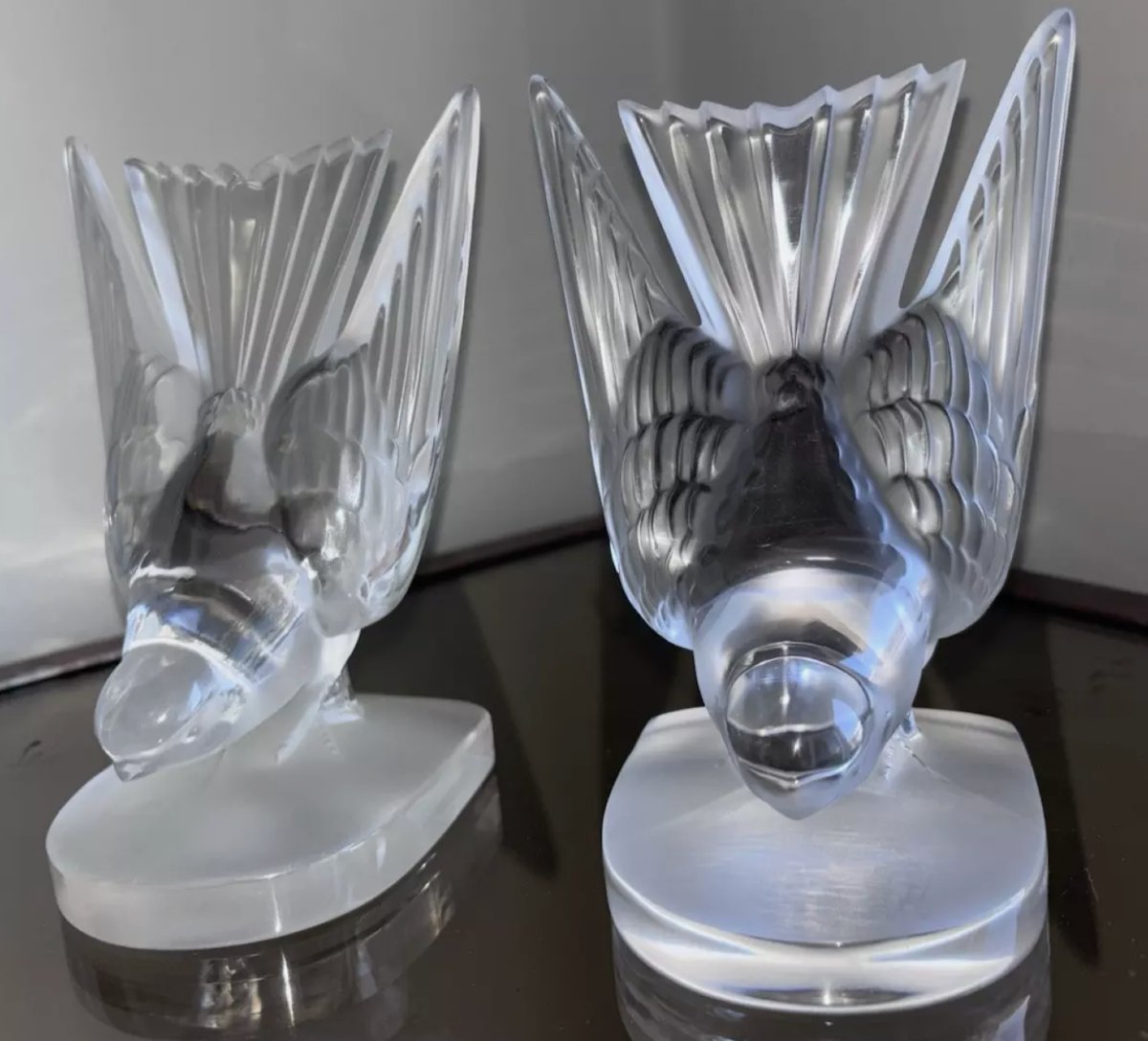 LALIQUE France.   Paire De Serre-livres Hirondelles En Cristal moulé et satiné   -photo-5