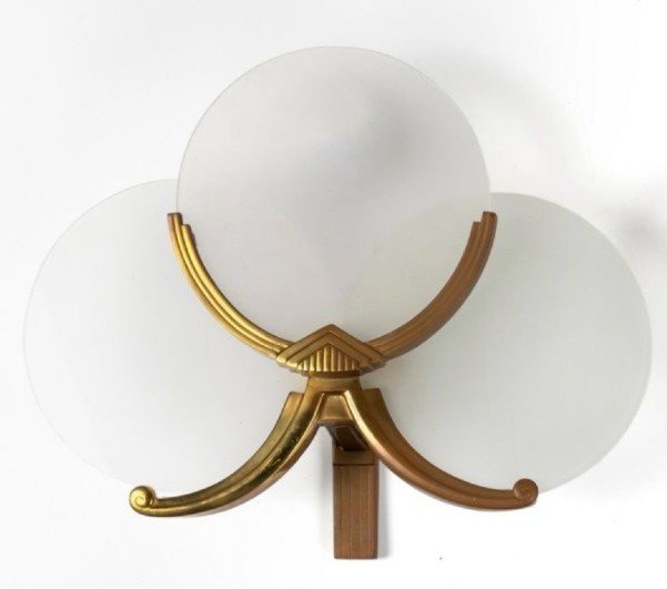 Art Deco Sconce In Golden Metal And Three  Glass Plates (perzel Style)