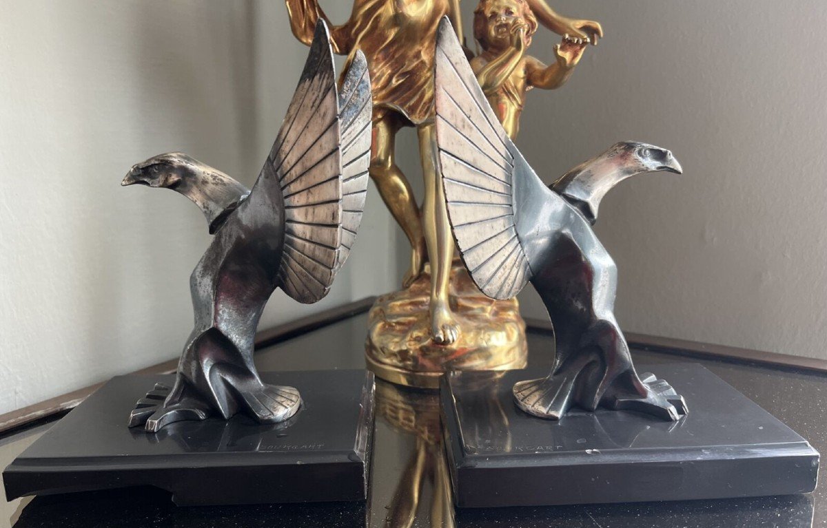 Bourcart (20th Century) Art Deco Bookends, Chimeras In Bronze On Marble, Signed