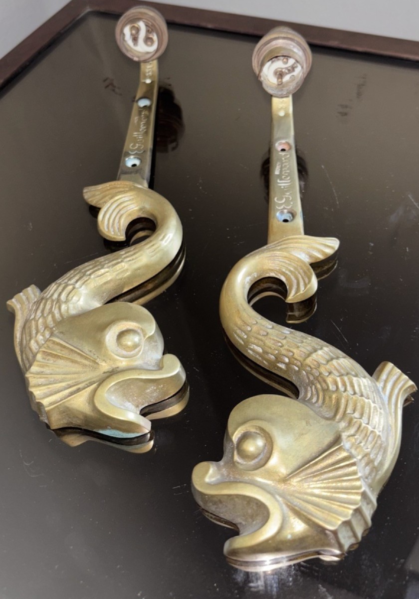 E. Guillemard (20th Century) Pair Of Art Deco Wall Lights In Gilded Bronze Signed