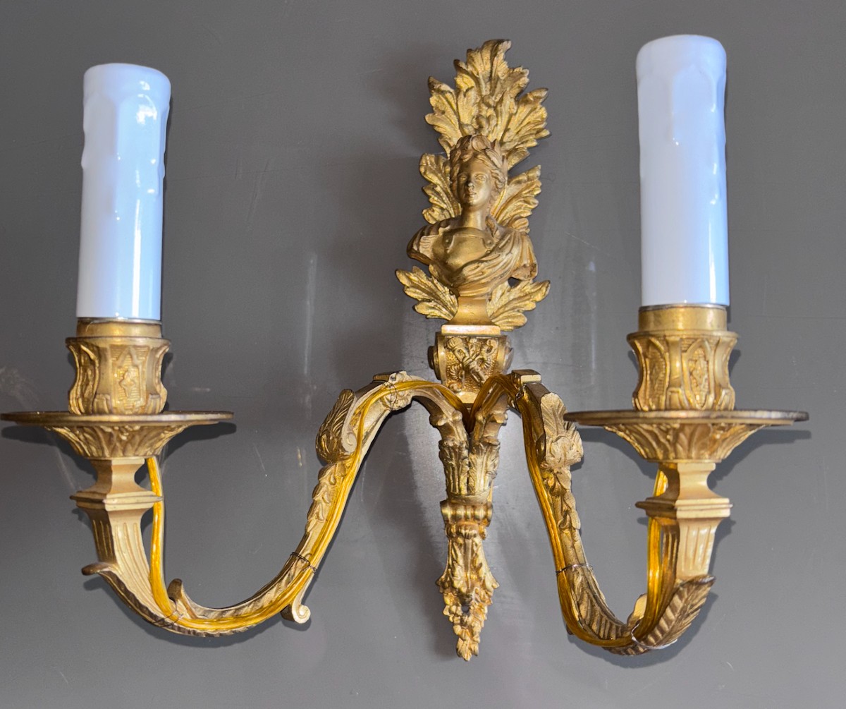 19th Century Pair Of Sconces With Roman Emperors, In Gilded And Chiseled Bronze-photo-2
