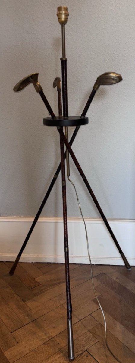 ADNET Jacques. ( attribué à )  Lampadaire golf du milieu du siècle en cuir et laiton-photo-3