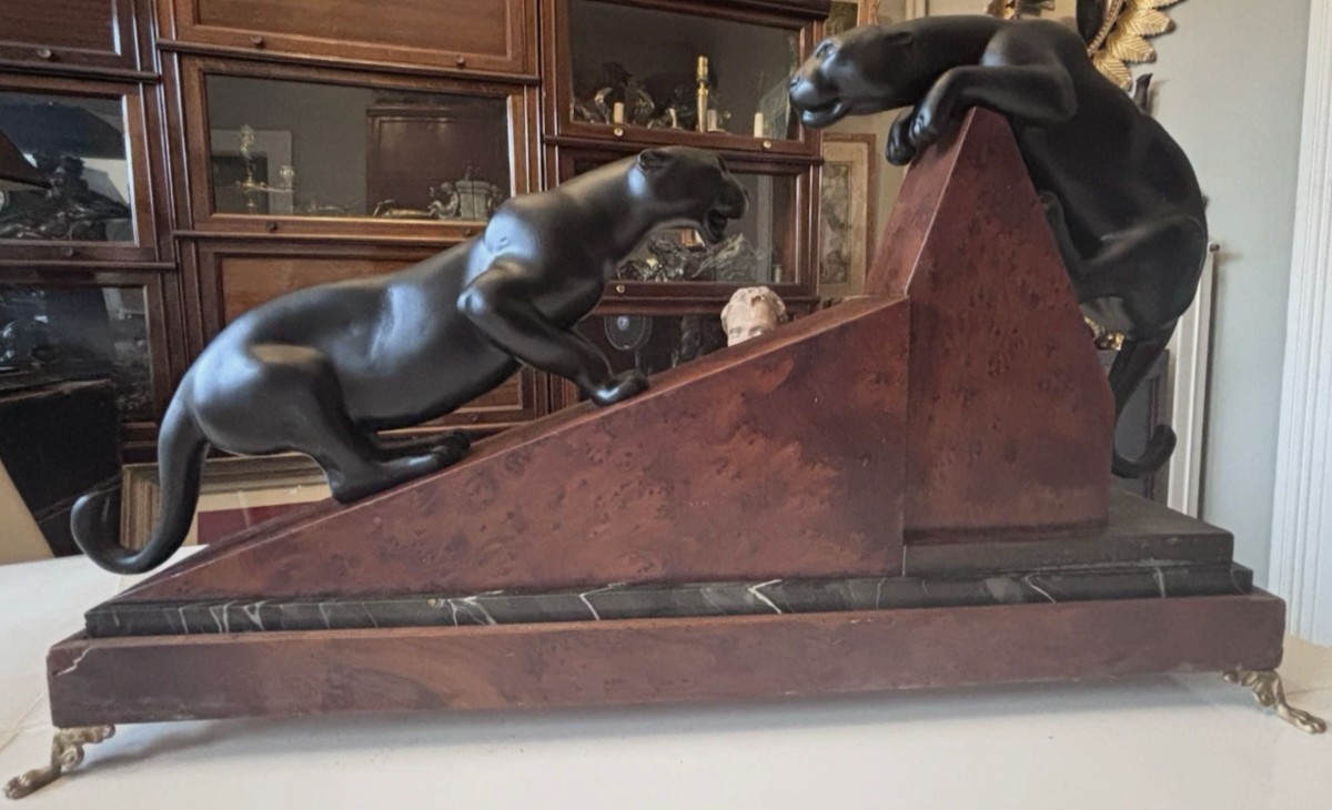 “the Two Panthers” Circa 1930 Important Art Deco Animal Sculpture In Patinated Spelter-photo-3