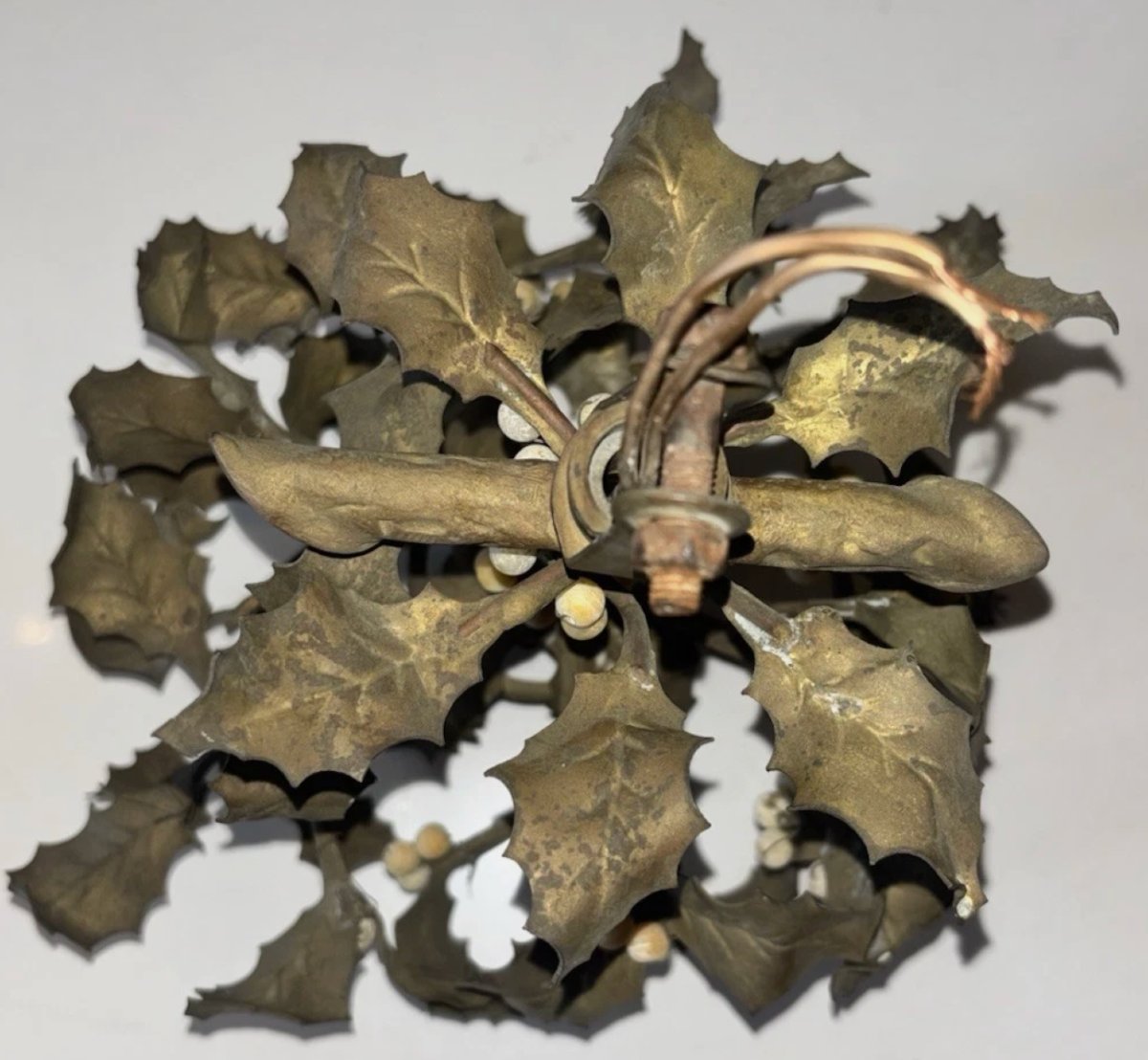 Art Nouveau Circa 1900 Rare Small Chandelier (hanging Light) With A Bouquet Of Holly And Mistletoe Balls-photo-7