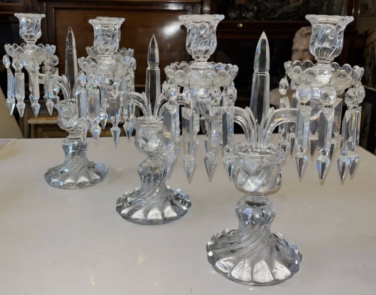 Suite de 3 chandeliers en cristal de BACCARAT  Modèle bambou tors estampillées sous les pieds  -photo-4