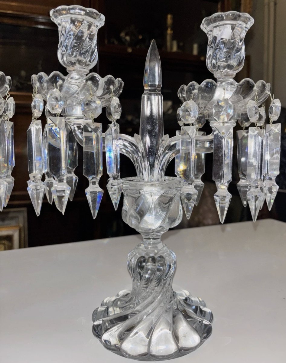 Suite de 3 chandeliers en cristal de BACCARAT  Modèle bambou tors estampillées sous les pieds  -photo-6