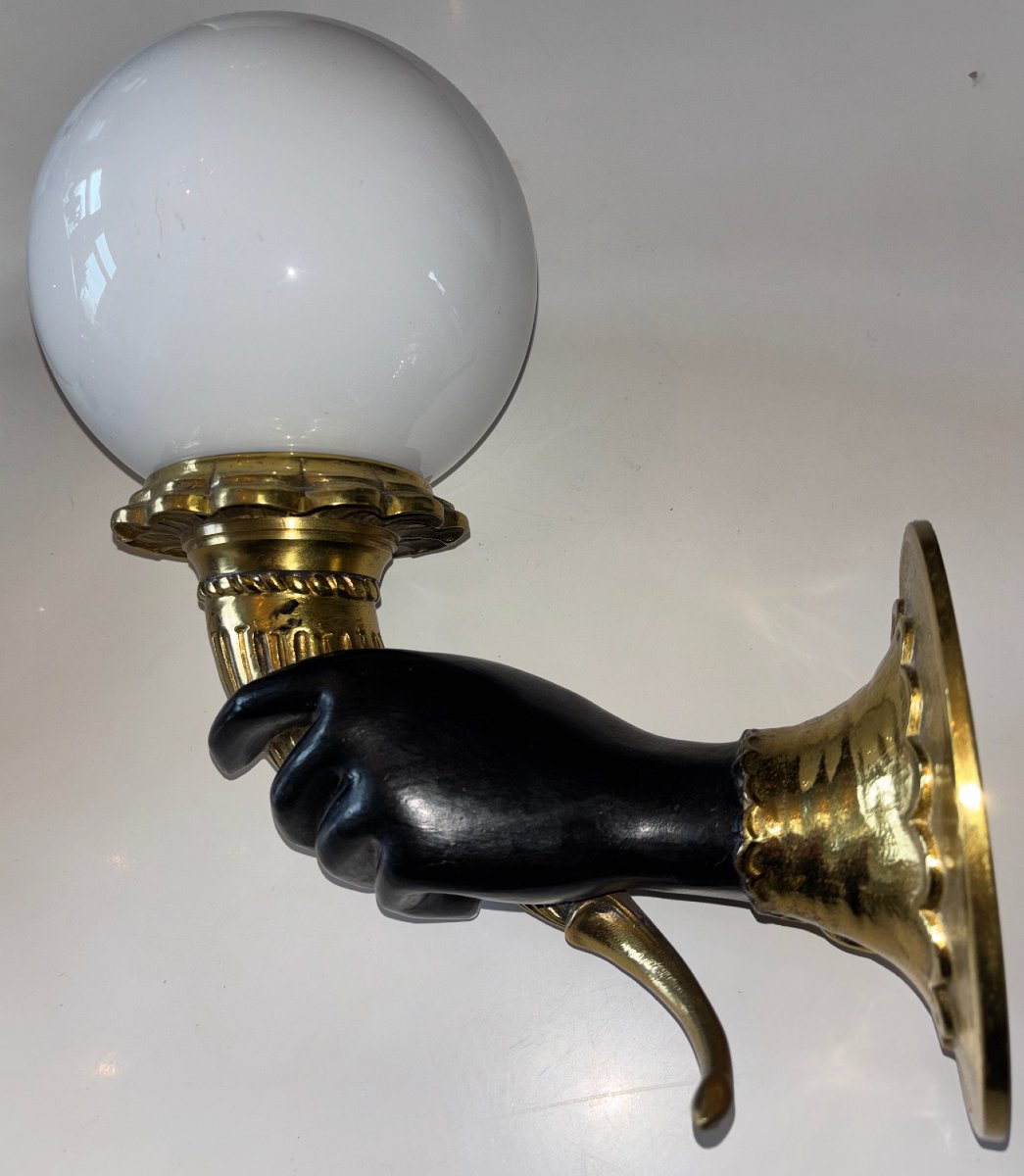 Maison Jansen Large Pair Of Bronze Wall Sconces With Nubian Hands, Cornucopias & Globes-photo-2