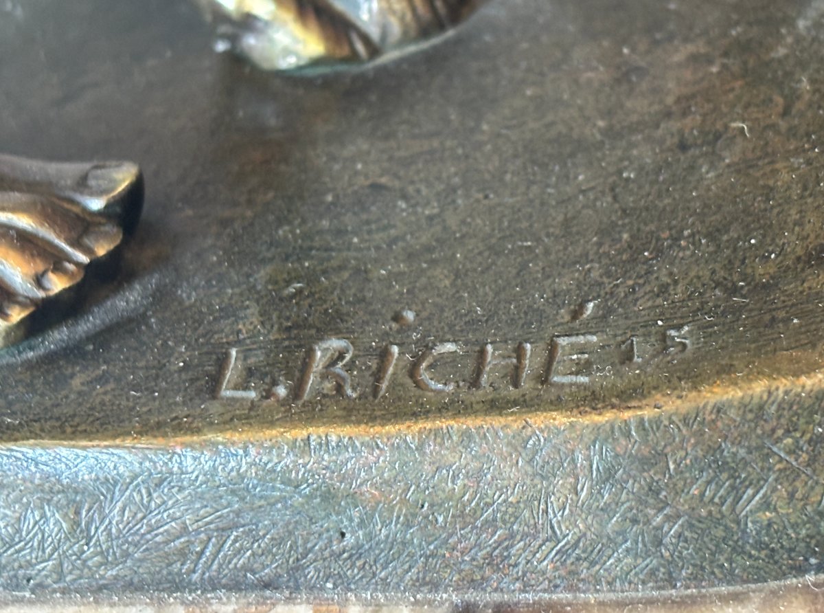 Riché, Louis (1877–1949) Art Deco Bronze Sculpture. Woman With Greyhounds. Signed-photo-1