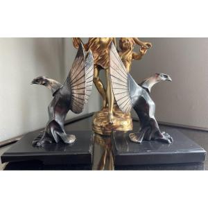 Bourcart (20th Century) Art Deco Bookends, Chimeras In Bronze On Marble, Signed