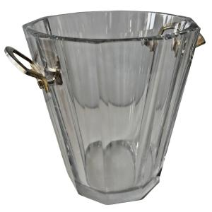 BACCARAT. Seau à champagne en cristal moulé, modèle "Maxim". Signé et cacheté
