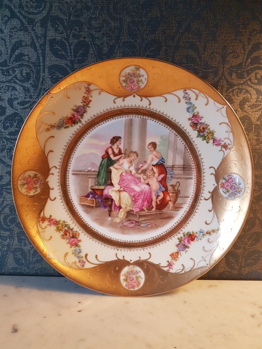 Golden Porcelain Platter. Representing A Classic Scene. Germany 19th.