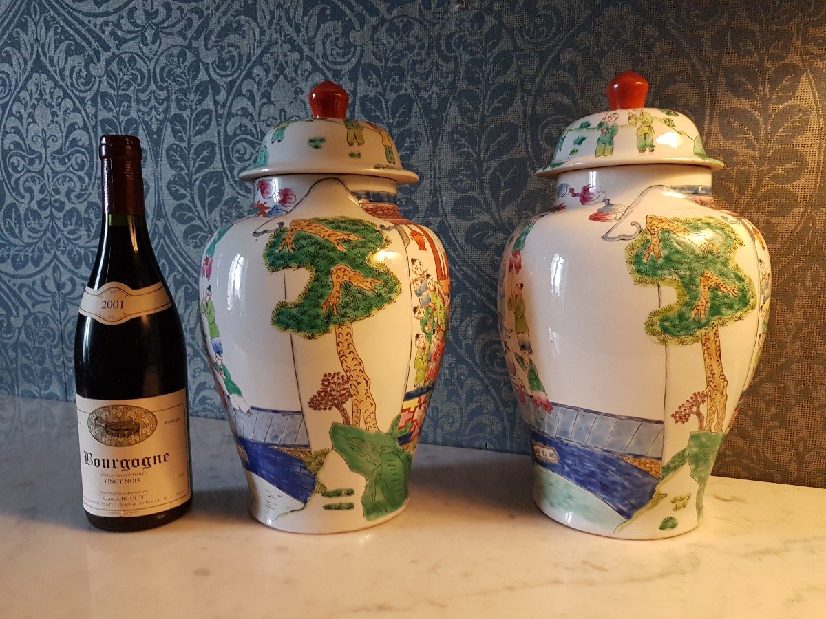 Pair Chinese Vases. 20th Century.-photo-2