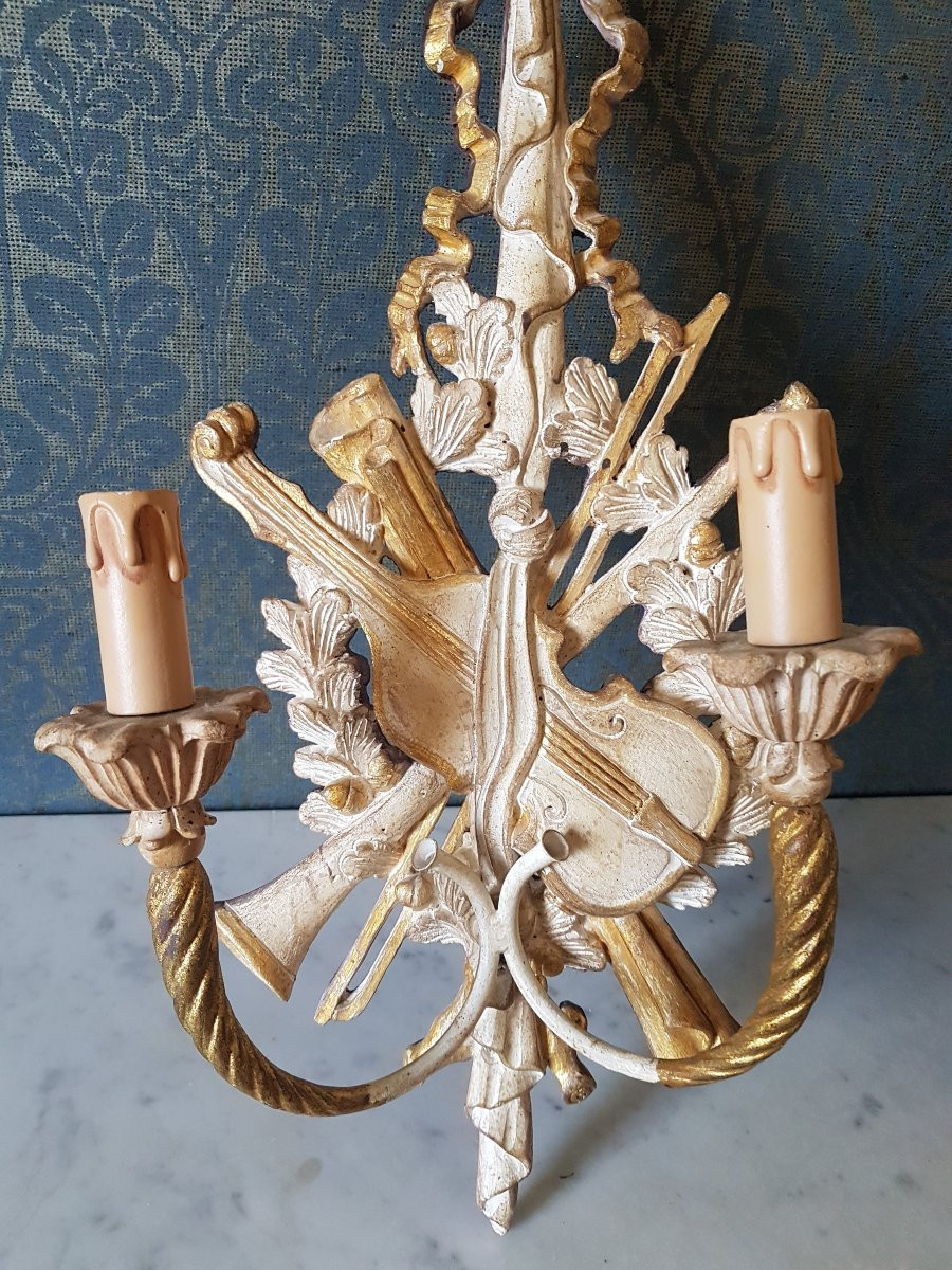 Pair Of Electrified Wooden Wall Chandeliers. Late 19th Century. -photo-5