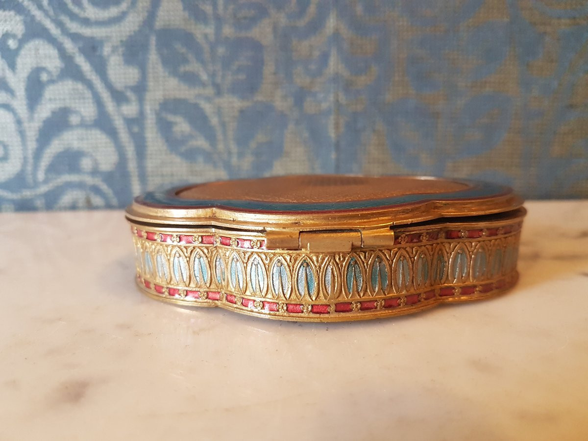 Bronze Enamel Box. 19th Century. -photo-3