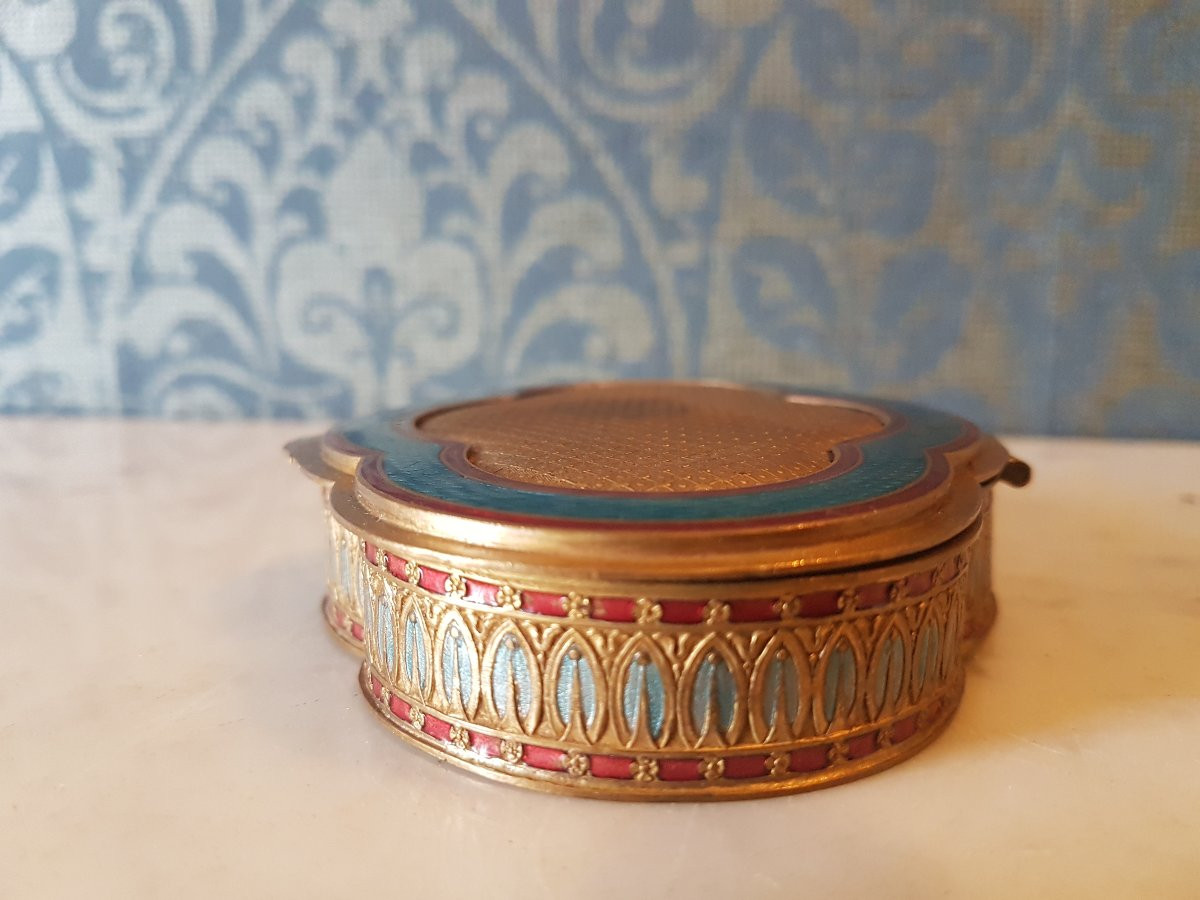 Bronze Enamel Box. 19th Century. -photo-4