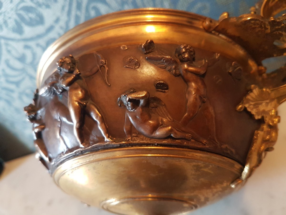 Bronze Tazza. Decorated With Putti's Relief. 19th Century -photo-2
