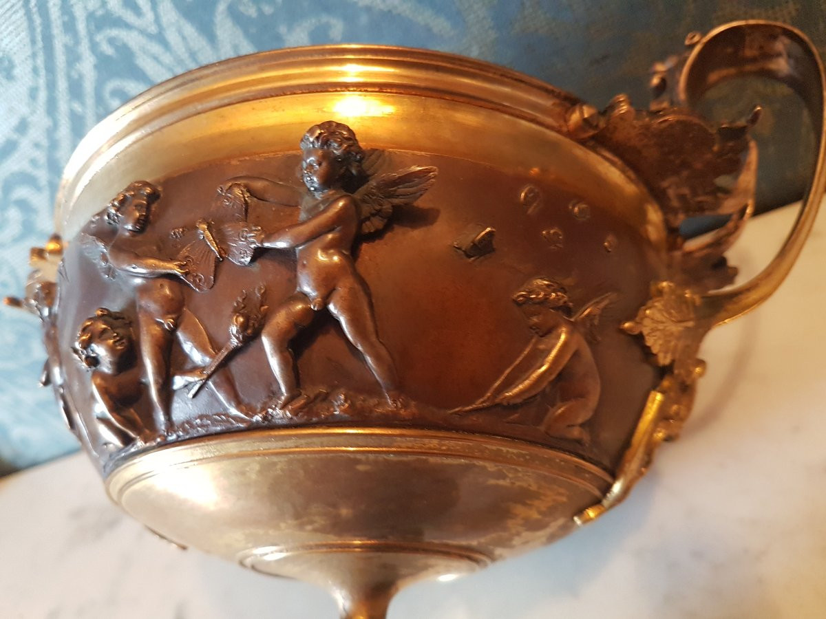 Bronze Tazza. Decorated With Putti's Relief. 19th Century -photo-3