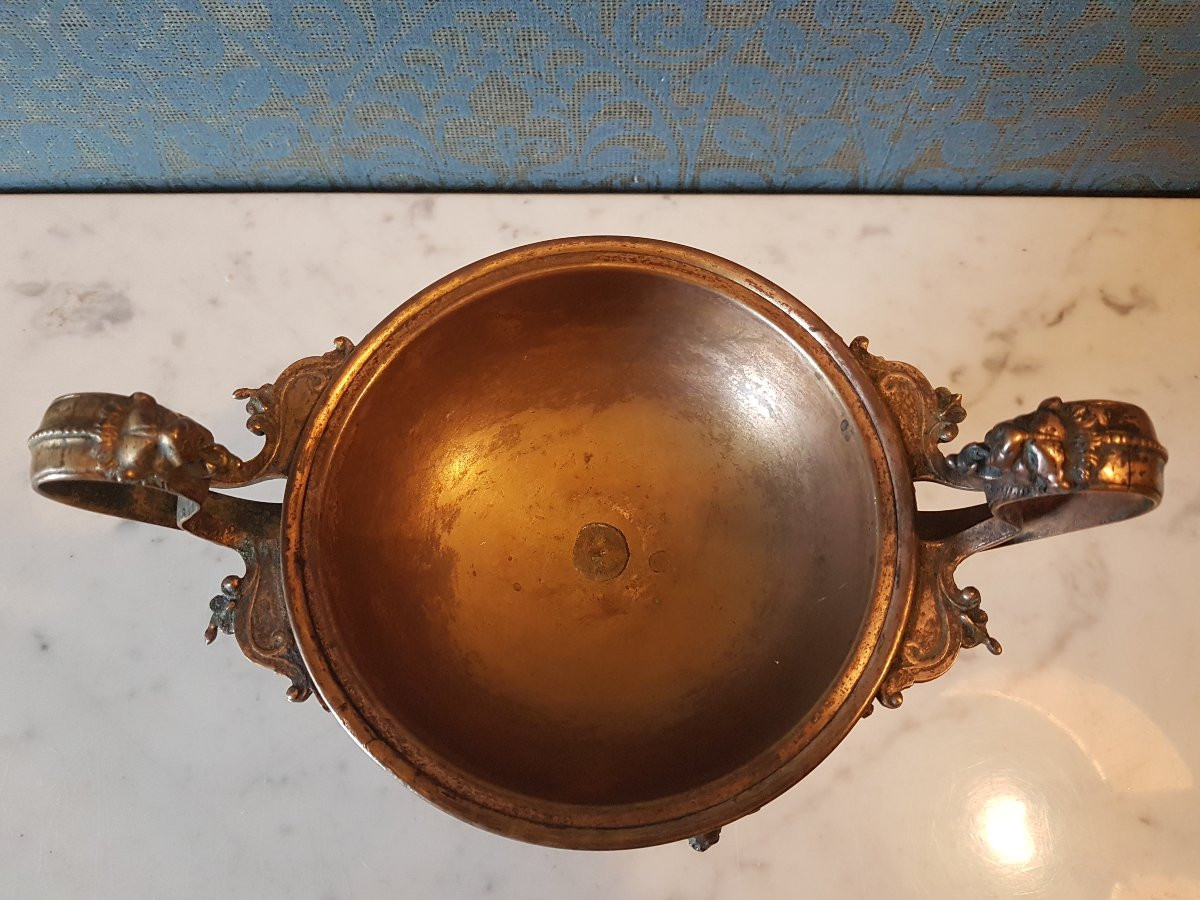 Bronze Tazza. Decorated With Putti's Relief. 19th Century -photo-7