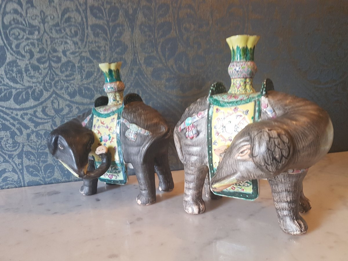 Pair Of Porcelain Candelabra. Depicting Two Elephants. China, 19th Century. -photo-3