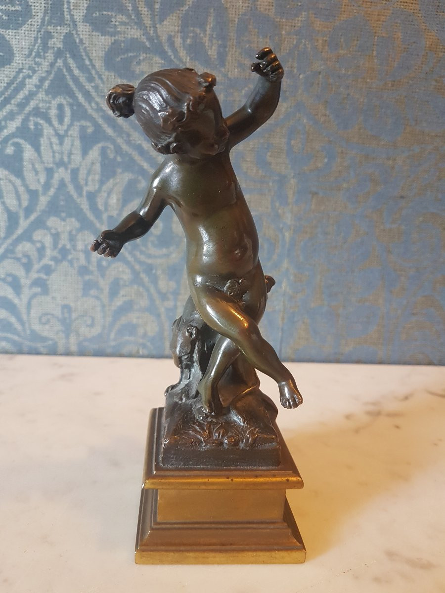 Sculpture en bronze  representant  " putti  dance' ".  19- eme. -photo-5