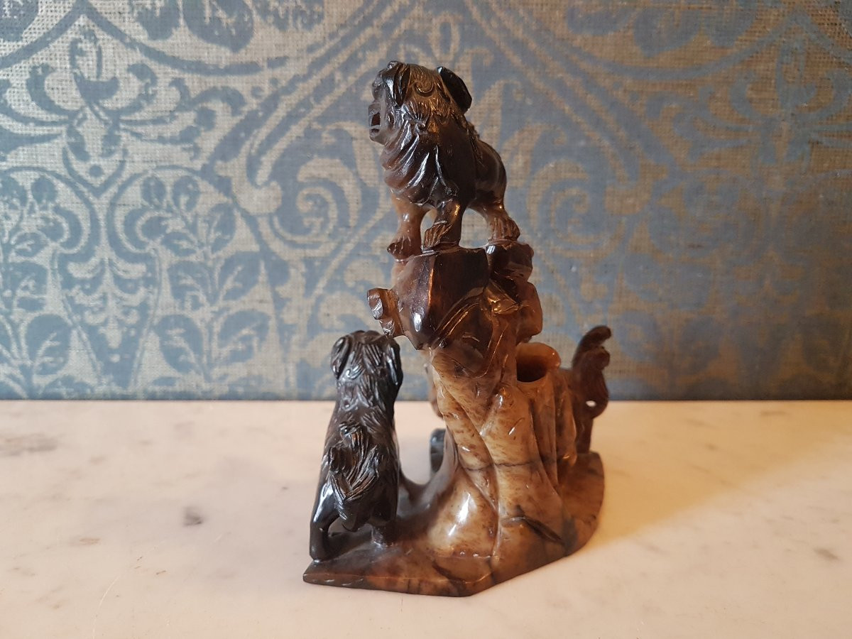 Chinese Sculpture In Agate Stone. Representing: Four Foo Dogs. 19th Century. -photo-3