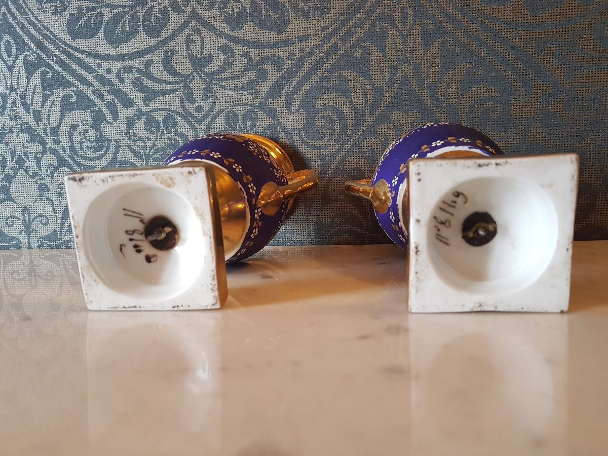 Pair Of Porcelain Vases. Empire Period.-photo-3