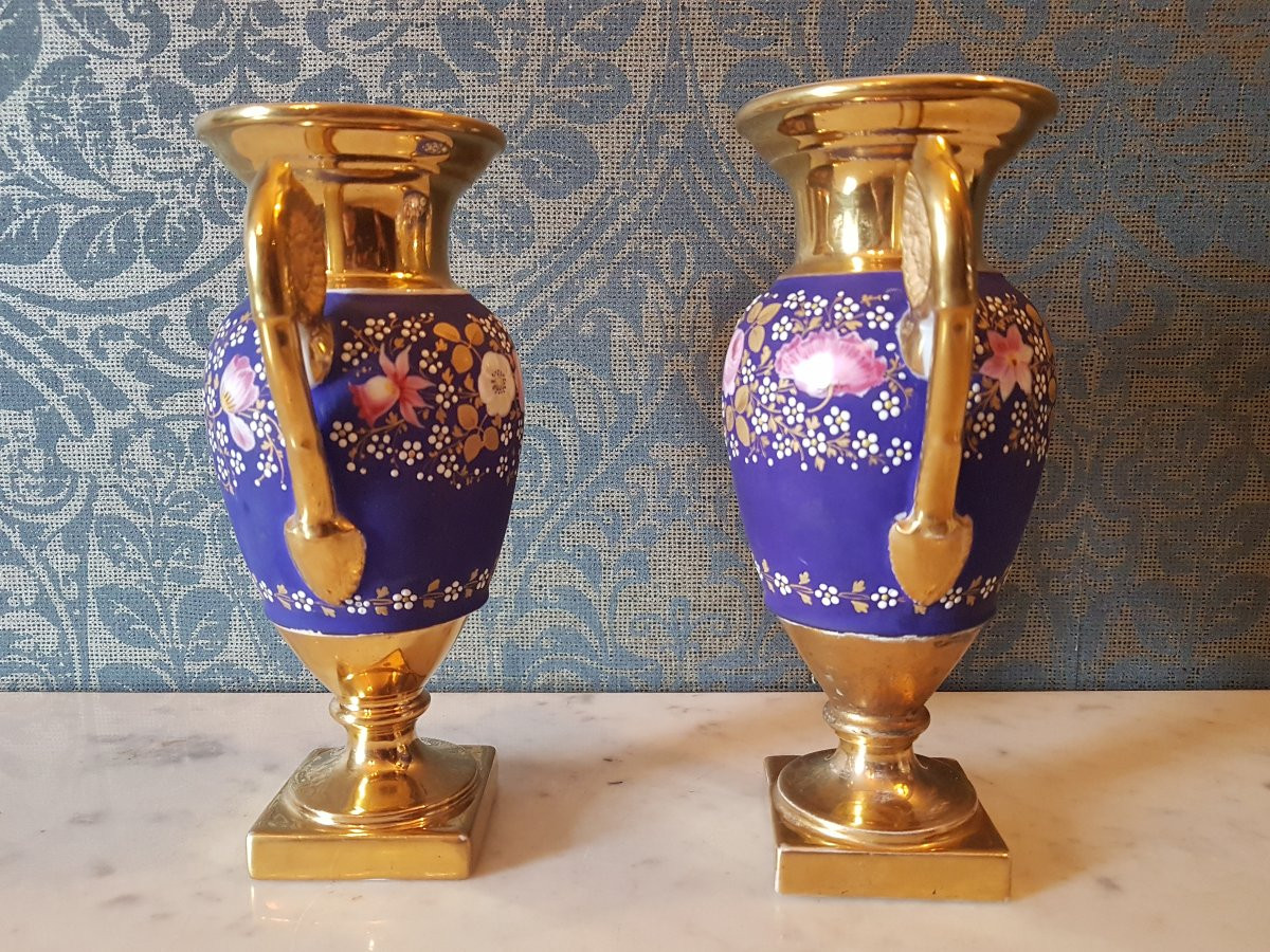 Pair Of Porcelain Vases. Empire Period.-photo-3