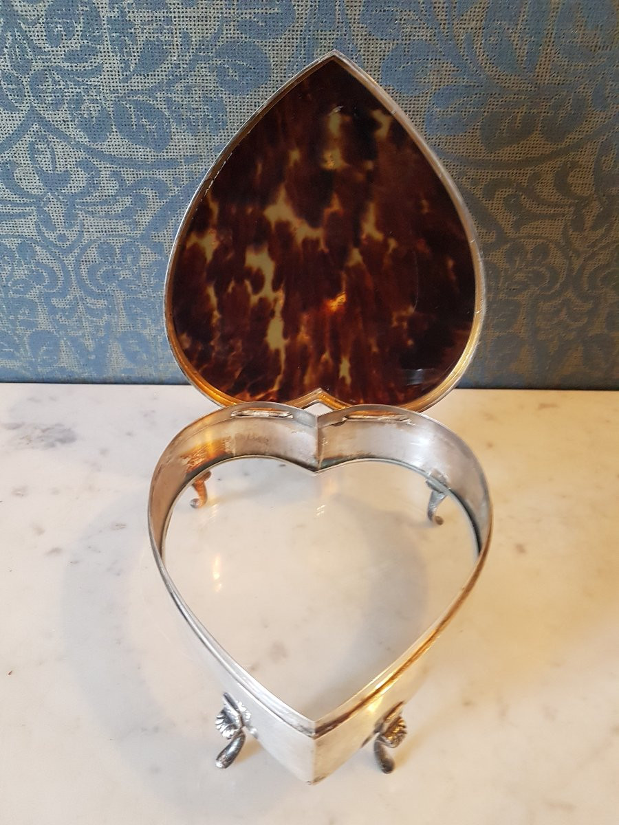 Silver Heart-shaped Box With Turtle.  Mappin And Webb. London. 1910.-photo-5