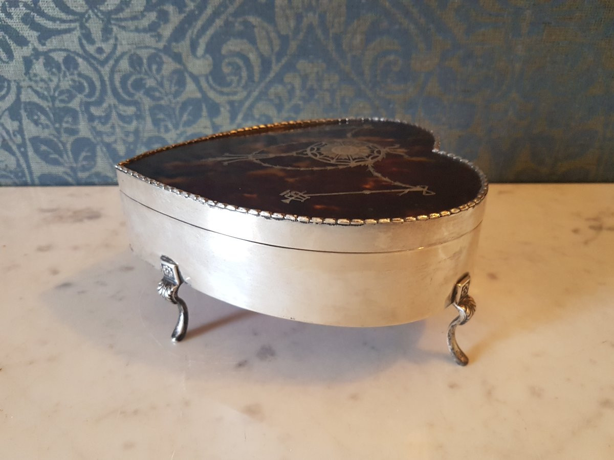 Silver Heart-shaped Box With Turtle.  Mappin And Webb. London. 1910.-photo-7