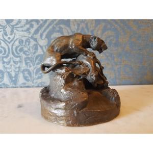 Bronze Sculpture Depicting A Panther With Its Prey. Clovis Masson. 19th Century. 