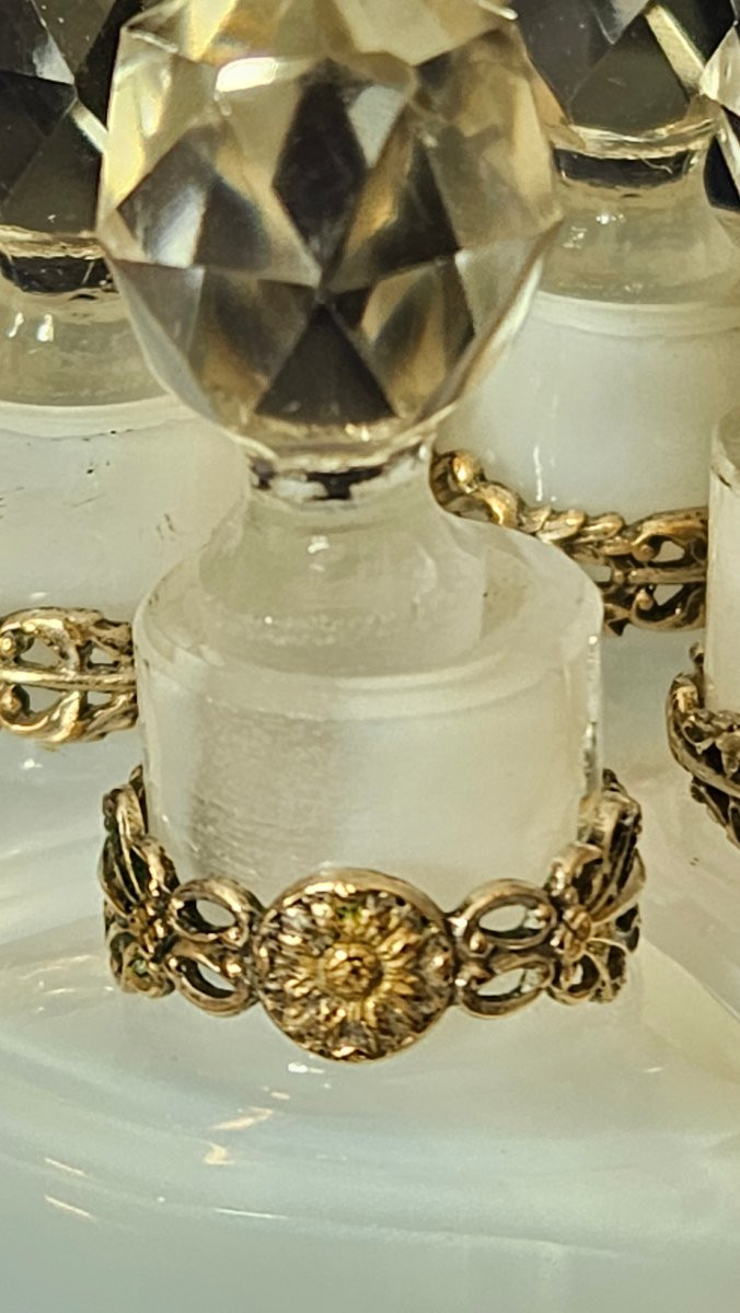 Cave à parfum ou necessaire à odeurs en laiton et opaline Empire 19 ème -photo-7