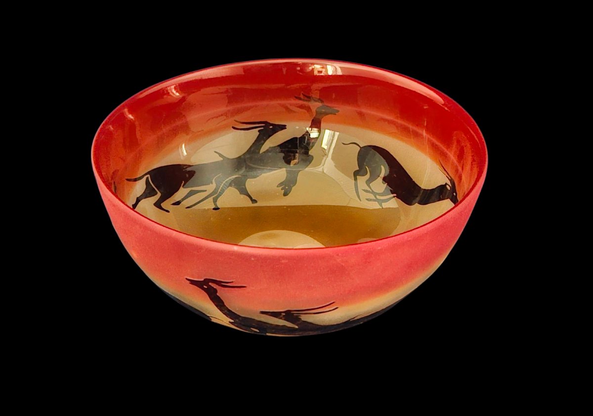 Art Deco Glass Bowl With Gazelle Decor, Acid Etched, Circa 1930-photo-2