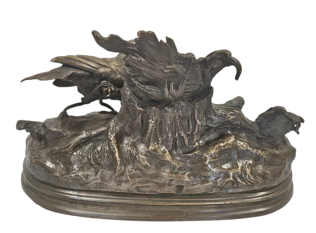 Bronze Animal -photo-2