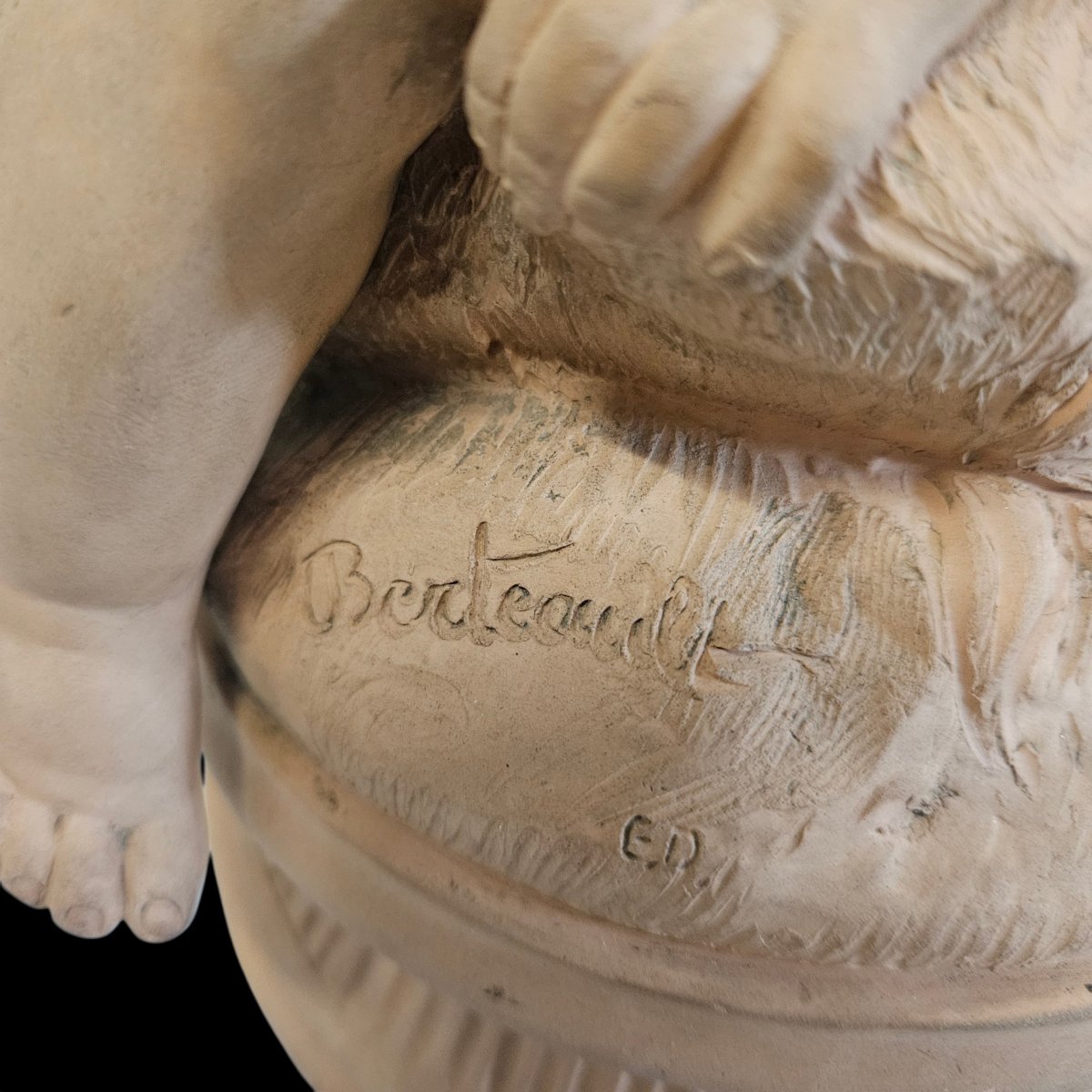 Groupe, sculpture en terre cuite d'après Berteault " Le baiser " fin 19 ème -photo-6